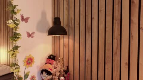 Sofie online show from April 3, 7:45 pm