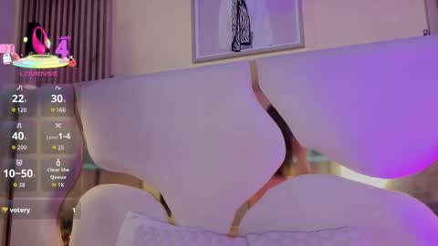 sofii_jones online show from April 20, 11:17 pm