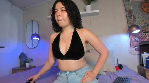 Snapshot of sofii_wild chatting on May 11, 11:49 am sofii_wild online show from May 11, 11:49 am