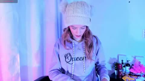 sofiia cute  online show from April 15, 5:03 am