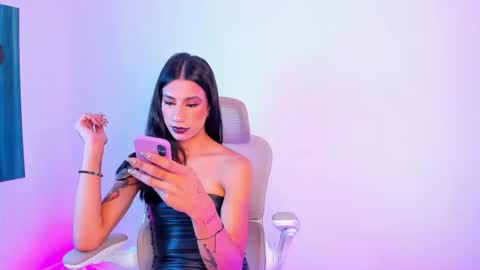 Snapshot of sofiia_grey_ chatting on June 29, 1:33 pm Sofi online show from June 29, 1:33 pm