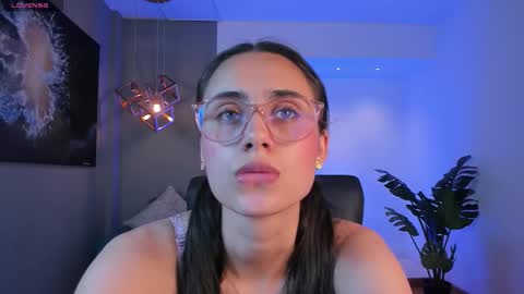 Sofiia  Everyday From 1400 to 2200 Col Time online show from March 6, 9:00 pm