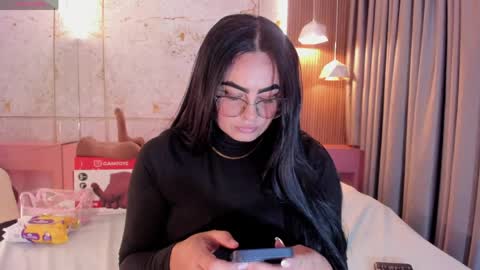 Snapshot of sofiiacarson chatting on June 1, 7:48 pm sofiia online show from June 1, 7:48 pm