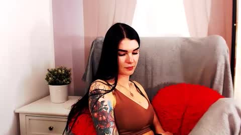 sofiiadream online show from February 19, 1:40 am