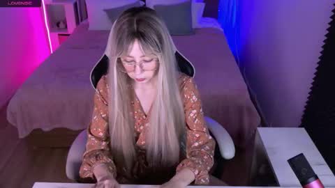 Sofia online show from October 13, 4:12 am