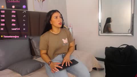      online show from May 25, 11:16 am