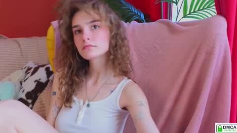 E online show from February 25, 8:46 am