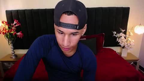 Cam and Amy online show from January 10, 7:59 pm