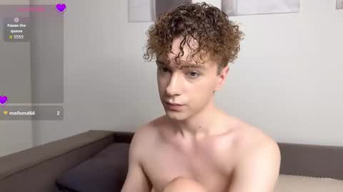 Angel online show from March 14, 9:20 pm