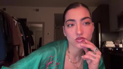 Soft Heat Maria online show from December 23, 3:26 am