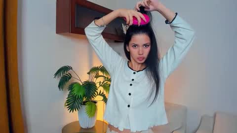 Alice online show from October 2, 7:04 am