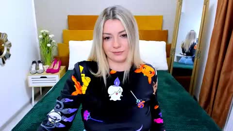 Softpleasurex online show from February 24, 10:15 am