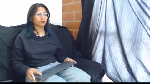  Sofy  online show from June 28, 6:36 pm