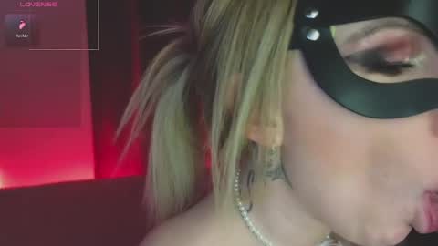 SOFYandMIKE online show from April 30, 8:37 pm