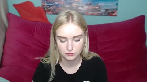 sofysoft online show from October 11, 5:00 pm