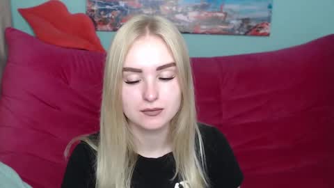 sofysoft online show from October 23, 4:56 am