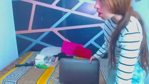 sofyswee online show from October 1, 12:22 pm