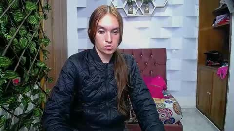 sofyswee online show from October 9, 2:53 am