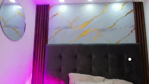 Snapshot of sol__latina chatting on May 11, 2:45 pm Sol Latiana online show from May 11, 2:45 pm
