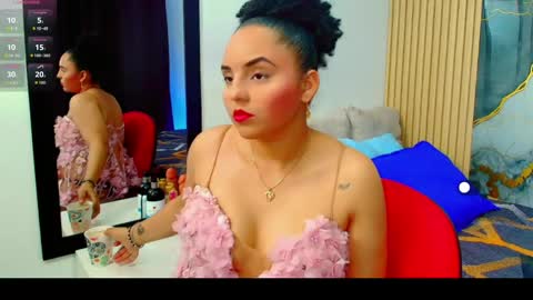 Snapshot of sol__latina chatting on June 4, 3:34 am Sol Latiana online show from June 4, 3:34 am
