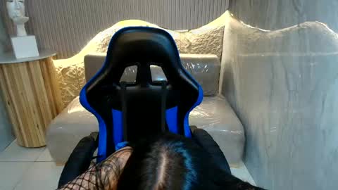 Snapshot of sol__r chatting on May 13, 8:38 pm Sun online show from May 13, 8:38 pm