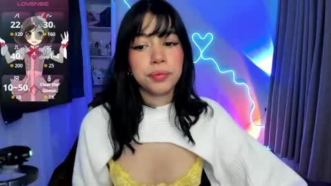 Snapshot of sol_lunaa23 chatting on May 5, 1:57 am sol online show from May 5, 1:57 am