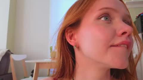 Snapshot of solar_psyche chatting on July 18, 3:16 pm Andrea online show from July 18, 3:16 pm