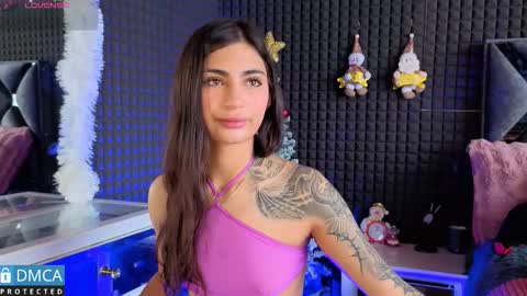 Snapshot of solbeaumont chatting on November 27, 6:10 pm Sol online show from November 27, 6:10 pm