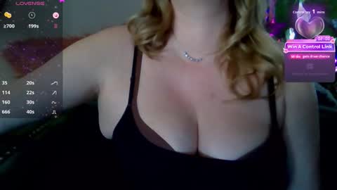 solesticia online show from January 9, 6:10 pm