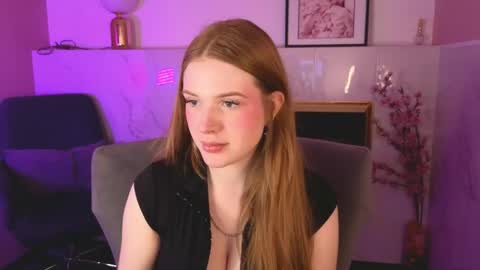 Snapshot of sollarkristy chatting on May 5, 6:32 am sollarkristy online show from May 5, 6:32 am