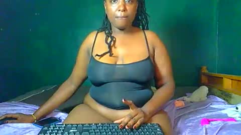 Solly bunny online show from April 11, 1:54 am