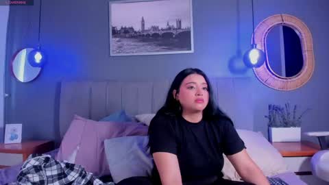 Snapshot of solo_brattdoll chatting on May 12, 2:58 pm solo_brattdoll online show from May 12, 2:58 pm