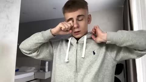 Jett online show from February 7, 8:51 am