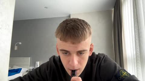 Jett online show from April 10, 9:03 am