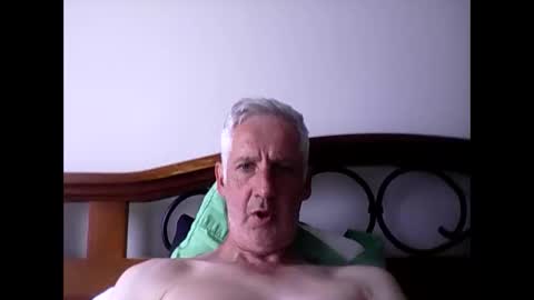 Soloman online show from December 6, 9:57 pm