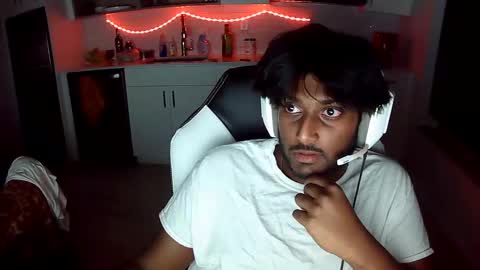 solo online show from January 6, 5:19 am