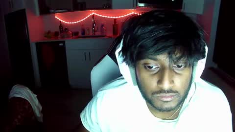 solo online show from January 6, 8:24 am