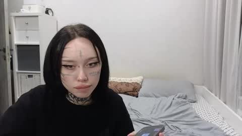 somniya online show from September 18, 8:00 pm