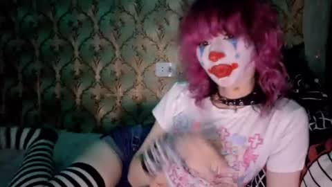 Snapshot of sonastrumpf chatting on July 10, 8:33 pm sonastrumpf online show from July 10, 8:33 pm