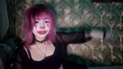 Snapshot of sonastrumpf chatting on July 16, 9:43 pm sonastrumpf online show from July 16, 9:43 pm