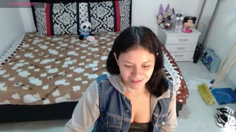 sonialatin69 online show from March 5, 12:45 pm