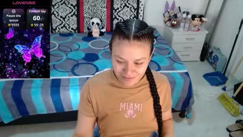 sonialatin69 online show from March 9, 12:20 pm