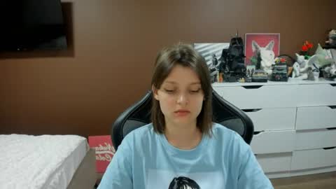 Snapshot of soninex chatting on August 1, 3:22 pm SoniNex online show from August 1, 3:22 pm