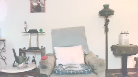 Silicone Sonja. online show from December 5, 5:48 am