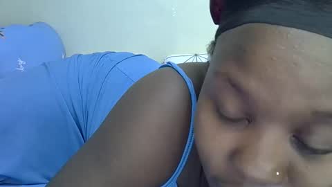 sonnia02 online show from November 2, 8:22 pm