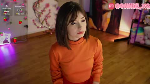 Sonnie online show from April 3, 2:37 pm