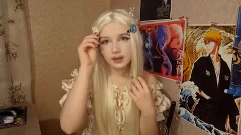 Mila online show from February 16, 5:31 pm