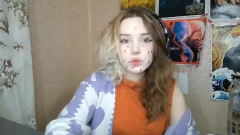 Mila online show from April 16, 4:08 pm