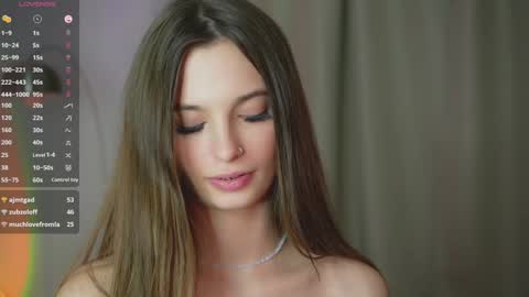 Snapshot of sonyaericsson chatting on December 16, 3:43 pm Eva 3 online show from December 16, 3:43 pm