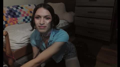 soophiebby online show from November 26, 2:34 am